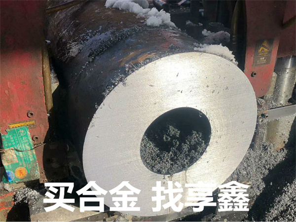 化工設(shè)備無縫鋼管：打造高效工藝，提升生產(chǎn)效率
